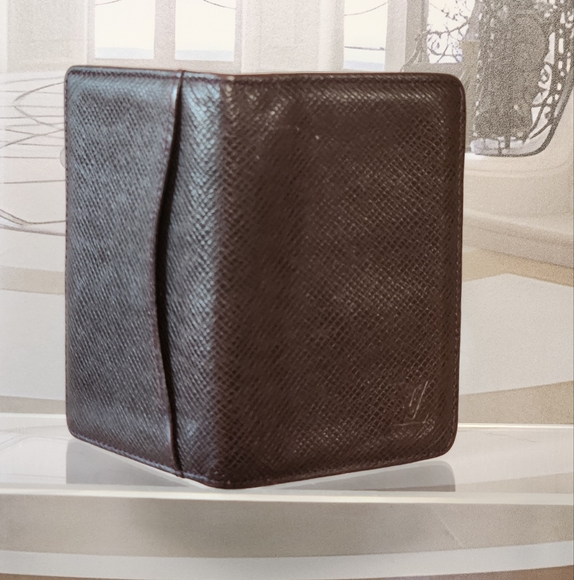 AUTHENTIC Louis Vuitton Taiga Organizer Depoche Business Card Holder - Picture 5 of 16